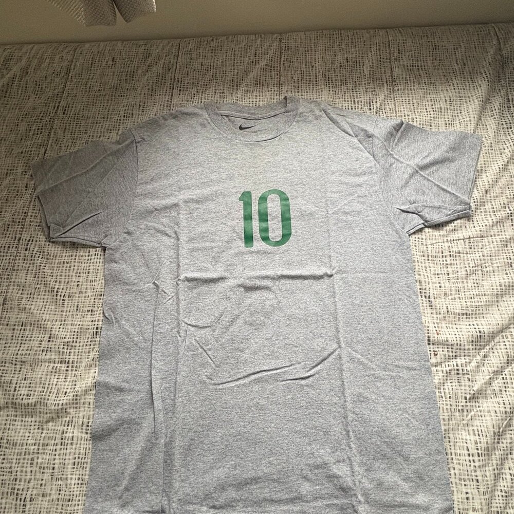 Landon Donovan Nike Vintage T-Shirt. Men's Size: Small